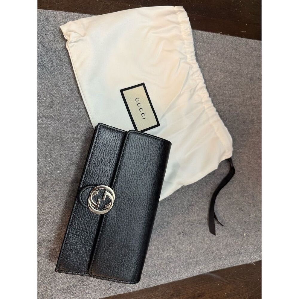 Gucci Women's Black Shoulder Bag with Silver Chain & GG Logo - Picture 6 of 11